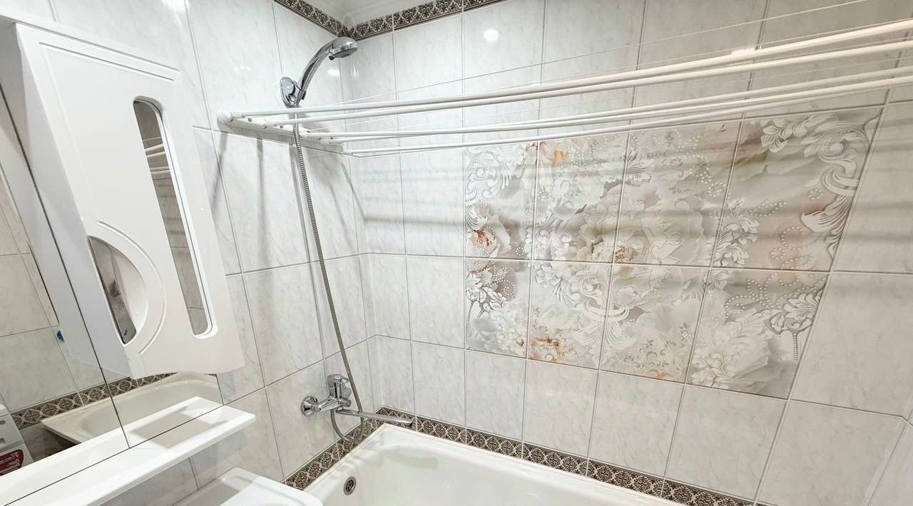 квартира р-н Нижнекамский г Нижнекамск пр-кт Вахитова 43 фото 9