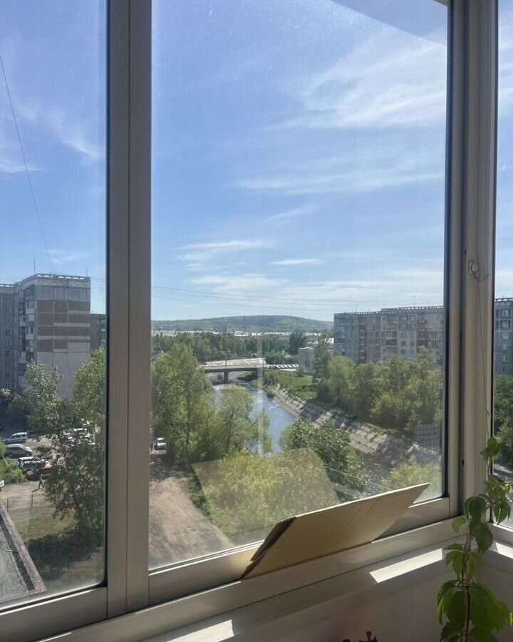 квартира г Новокузнецк р-н Центральный пр-кт Кузнецкстроевский 23 Кемеровская обл. — Кузбасс фото 6