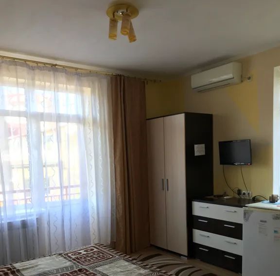 комната г Сочи р-н Адлерский Адлер ул Белых акаций 18/8 жилрайон фото 8