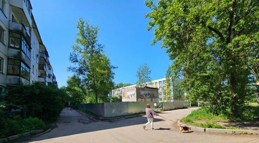земля г Великий Новгород ул Октябрьская фото 14