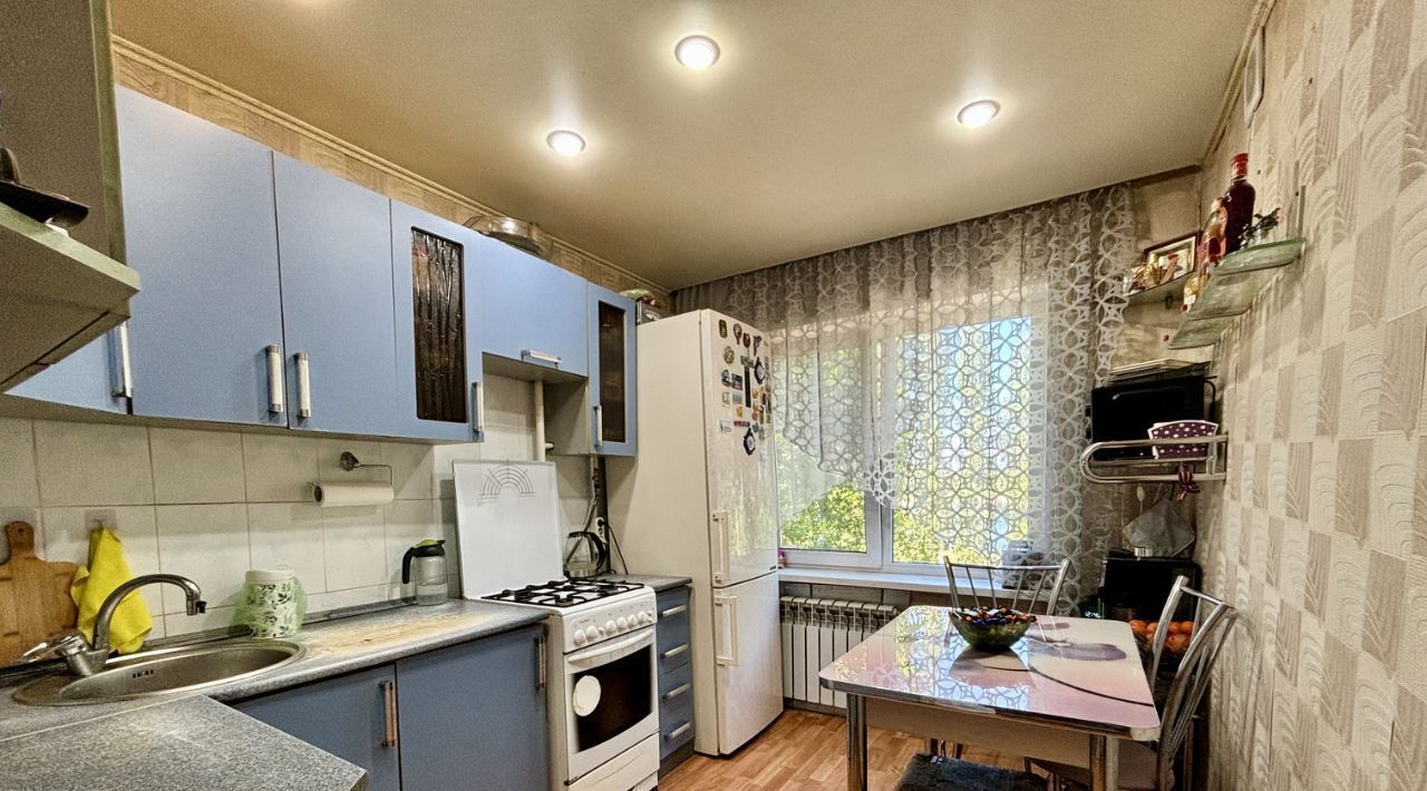 квартира г Балаково ул Набережная Леонова 43 фото 1
