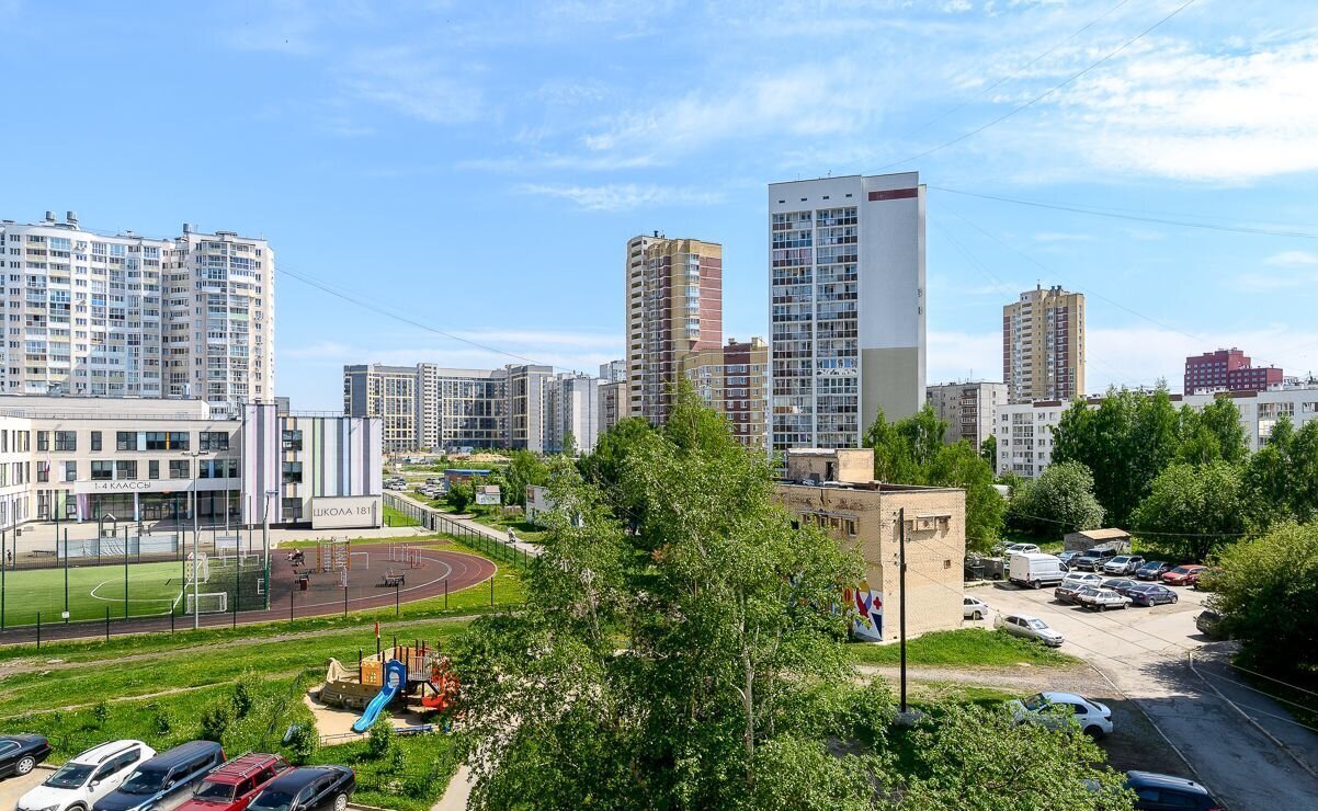 квартира г Екатеринбург Академический ул Краснолесья 18к/1 фото 20