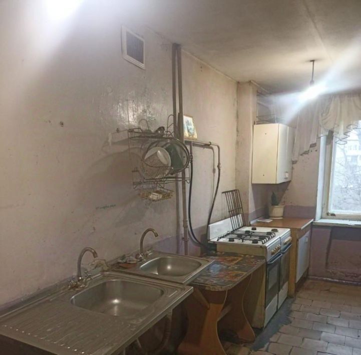 комната г Нижний Новгород р-н Автозаводский Парк культуры Мончегорский ул Мончегорская 12к/1 фото 4