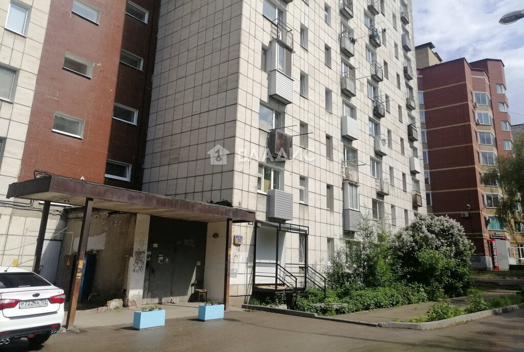 квартира г Пермь р-н Дзержинский ул Плеханова 70 фото 1