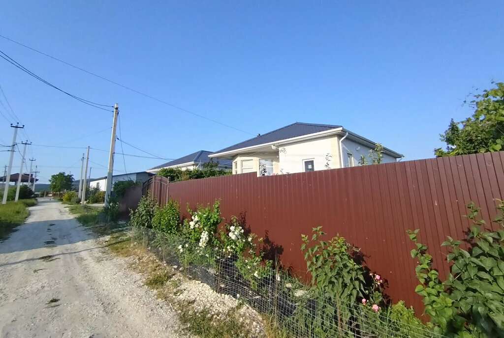 дом г Новороссийск х Семигорский ул Луговая фото 15