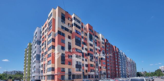 р-н Октябрьский ул Пугачева 10 дом на Славянском проспекте фото