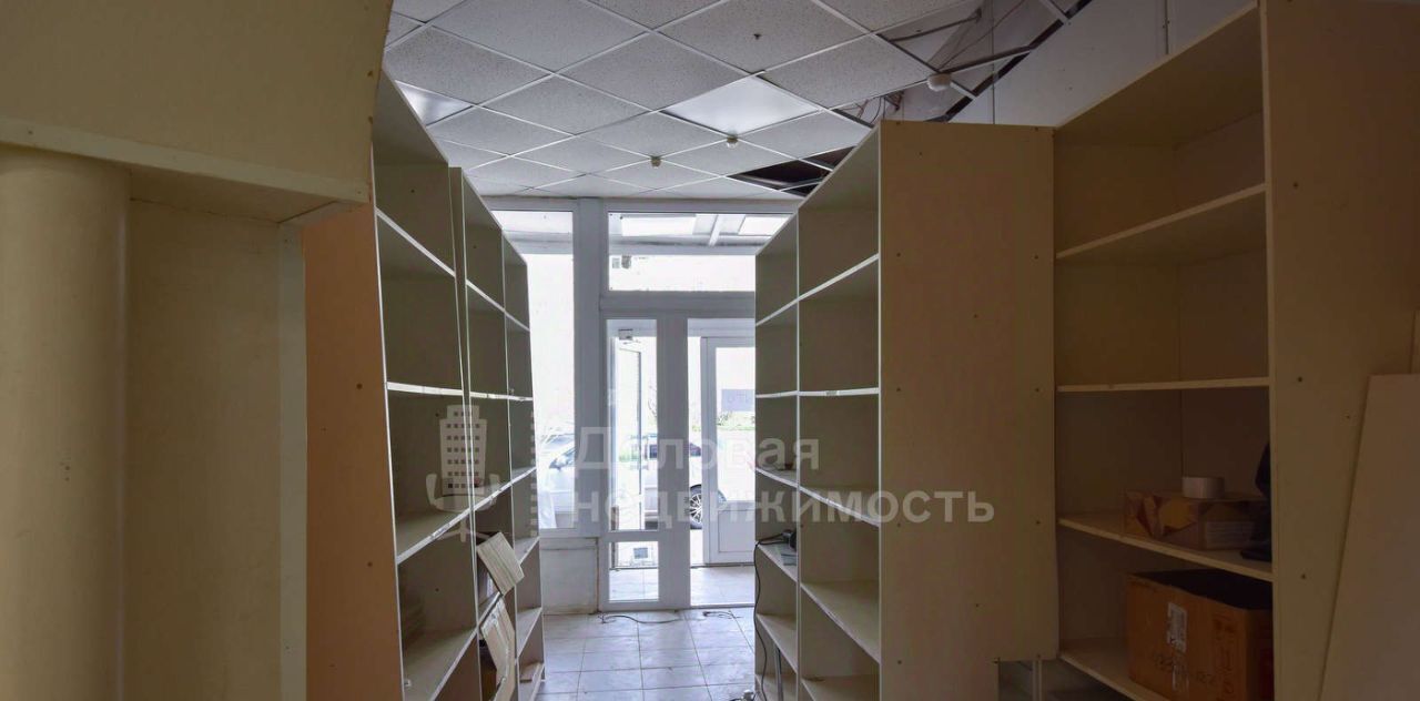 торговое помещение г Великий Новгород ул Зелинского 17к/1 фото 3