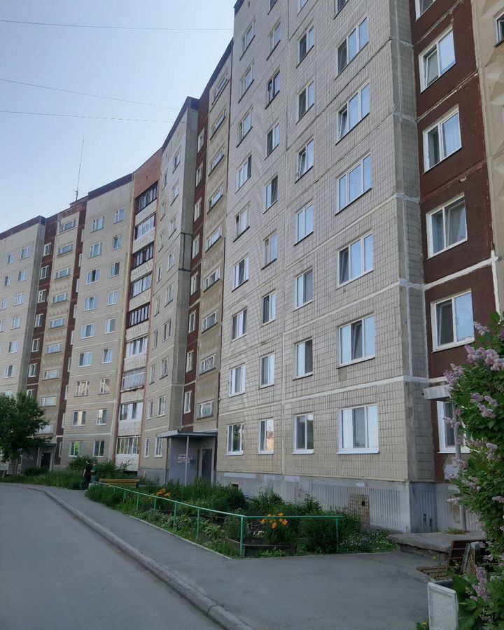 квартира г Новоуральск ул Чурина 5/2 фото 2