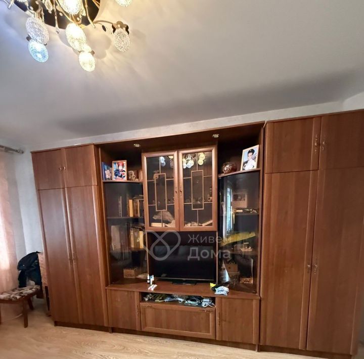 квартира г Волгоград р-н Краснооктябрьский ул Таращанцев 64а фото 4