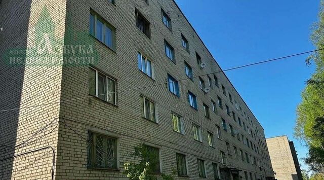 комната ул Набережная 4 фото