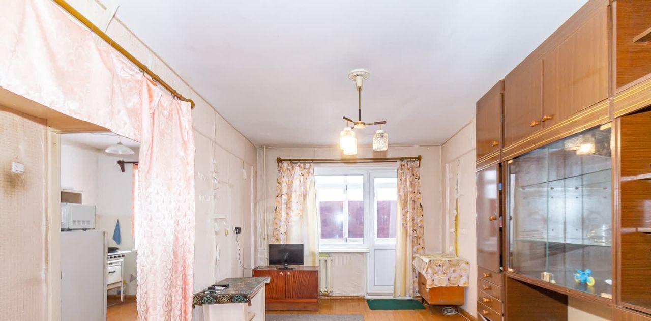квартира г Омск р-н Центральный ул 27-я Северная 88 фото 4
