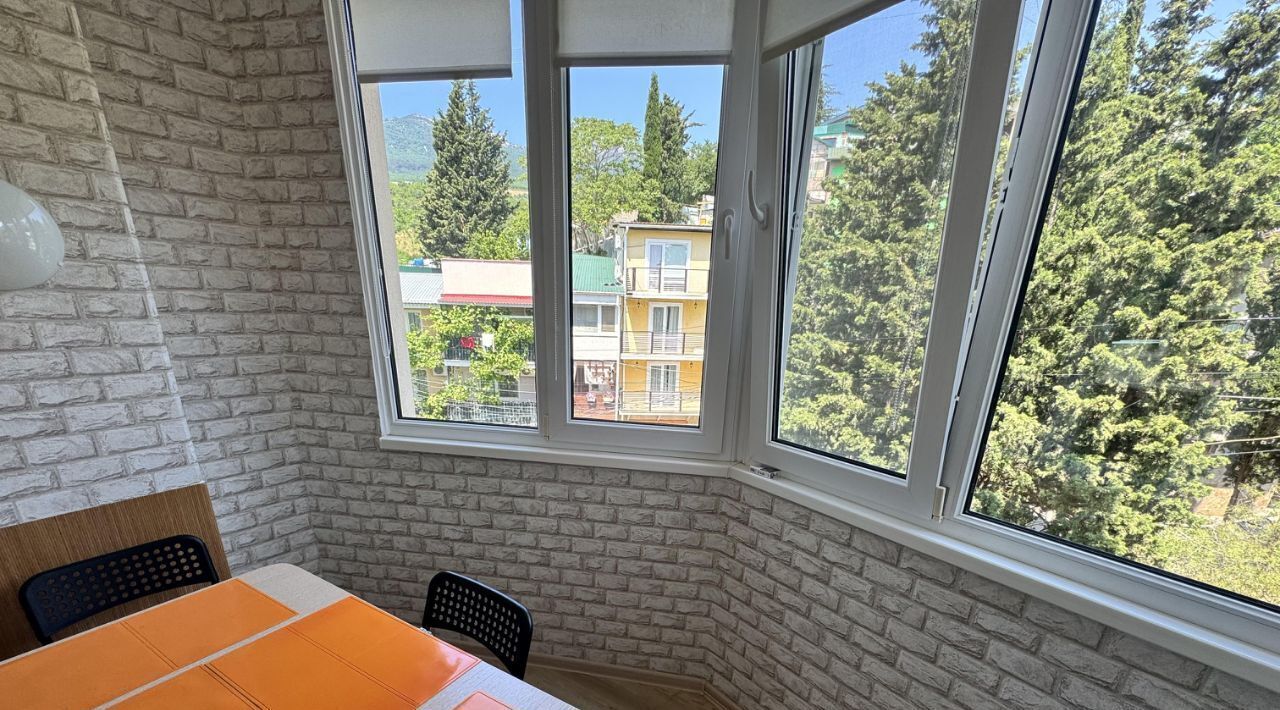 квартира г Ялта пгт Гурзуф ул Соловьева 14а фото 4