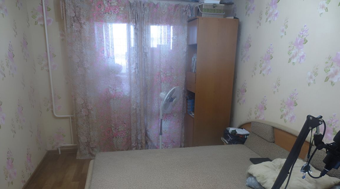 квартира г Тольятти р-н Автозаводский 21 квартал ул 40 лет Победы 6 фото 2