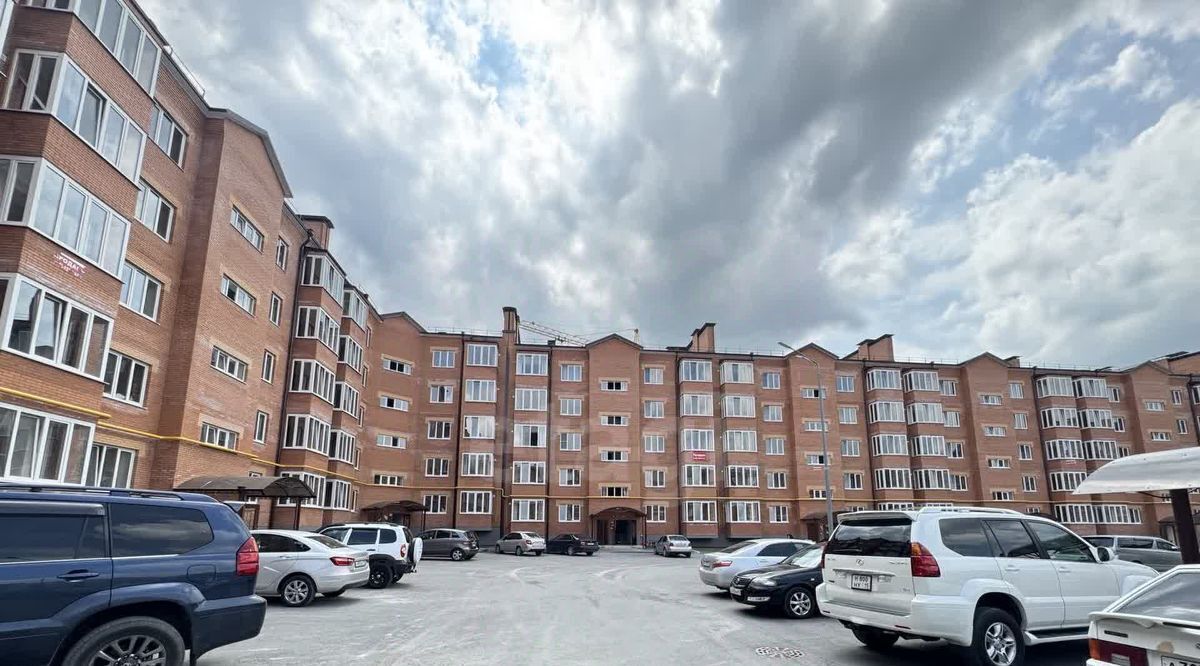 квартира г Владикавказ ул Хадарцева 39к/2 фото 4