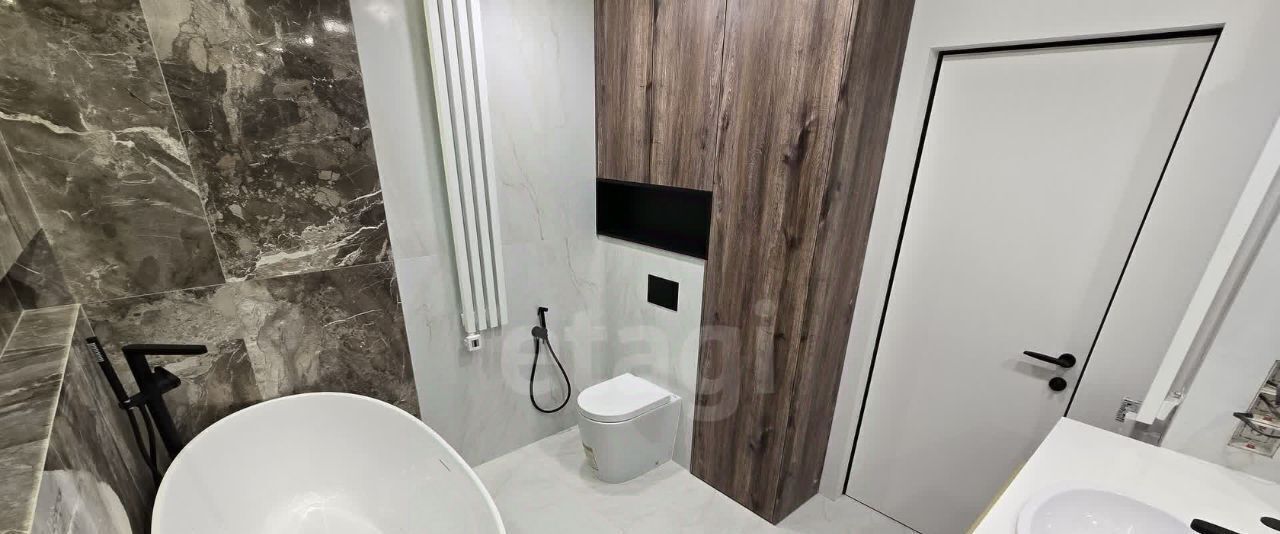 квартира г Тюмень р-н Центральный ул Мельникайте 36 фото 21