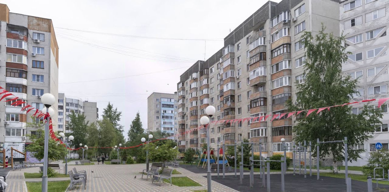 квартира г Тюмень р-н Восточный ул Моторостроителей 14к/2 фото 11