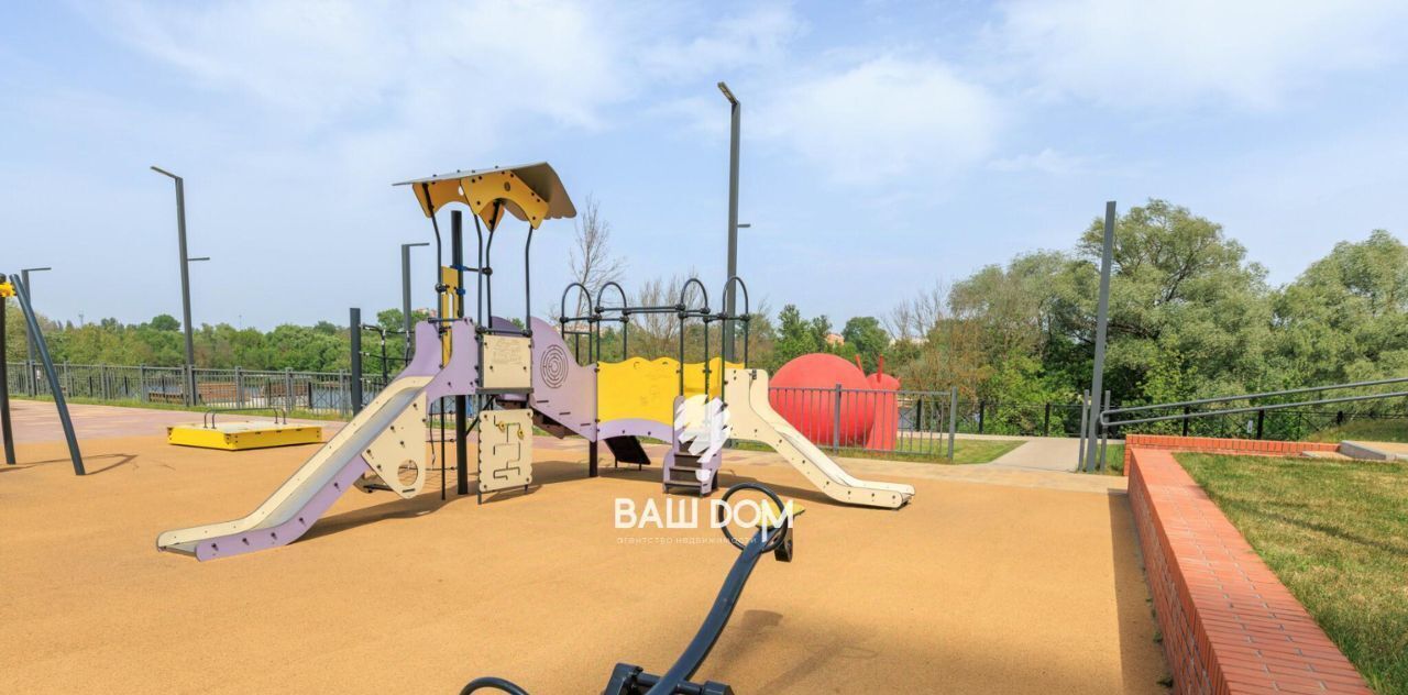 квартира г Брянск р-н Володарский ул Комарова 47а фото 34