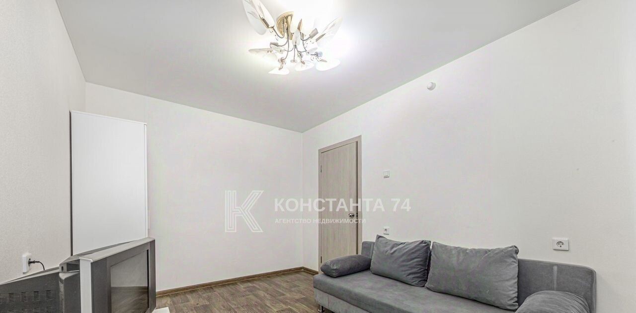квартира г Челябинск р-н Советский ул Дмитрия Неаполитанова 28 фото 2