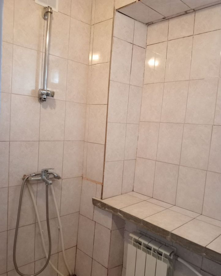 комната г Омск р-н Советский пр-кт Мира 28а фото 6