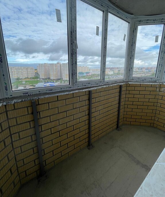 квартира г Краснодар р-н Прикубанский ул Красных Партизан 1/4к 15 фото 1