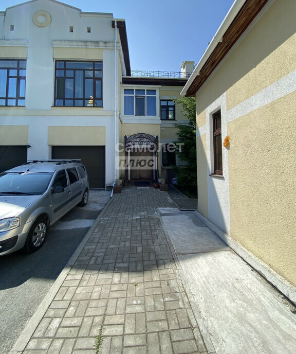квартира г Тобольск ул Розы Люксембург 1к/6 фото 1