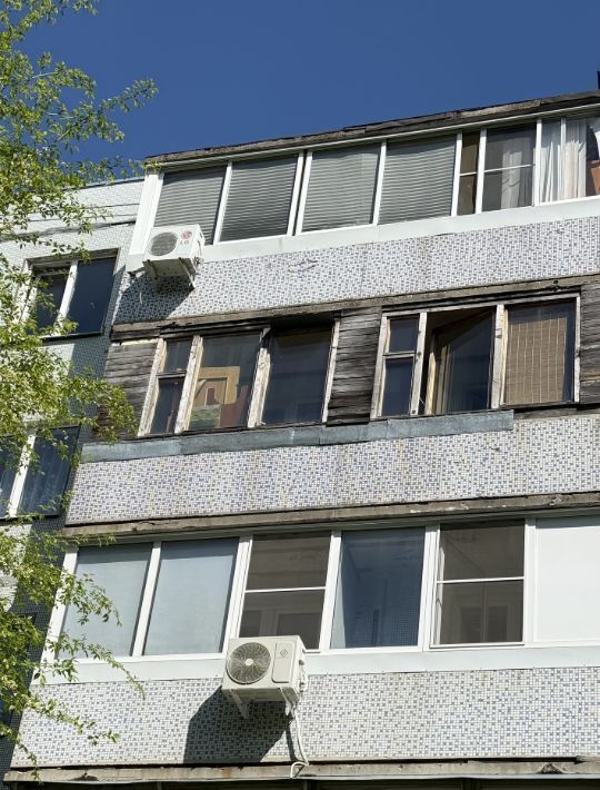 квартира г Тольятти р-н Автозаводский 9 квартал пр-кт Степана Разина 29 фото 1