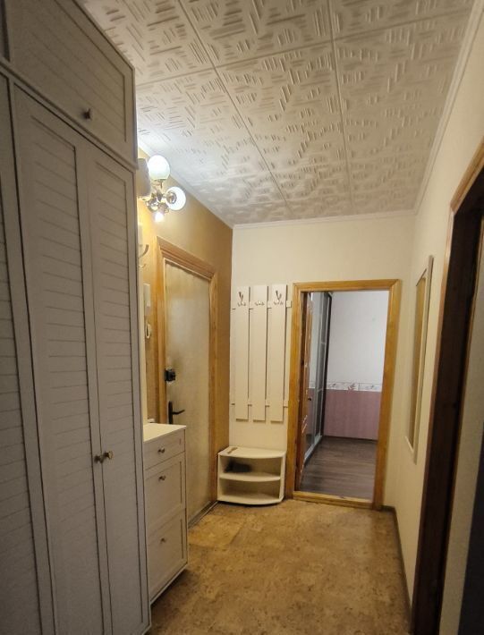 квартира г Симферополь р-н Железнодорожный ул Героев Сталинграда 27 фото 2