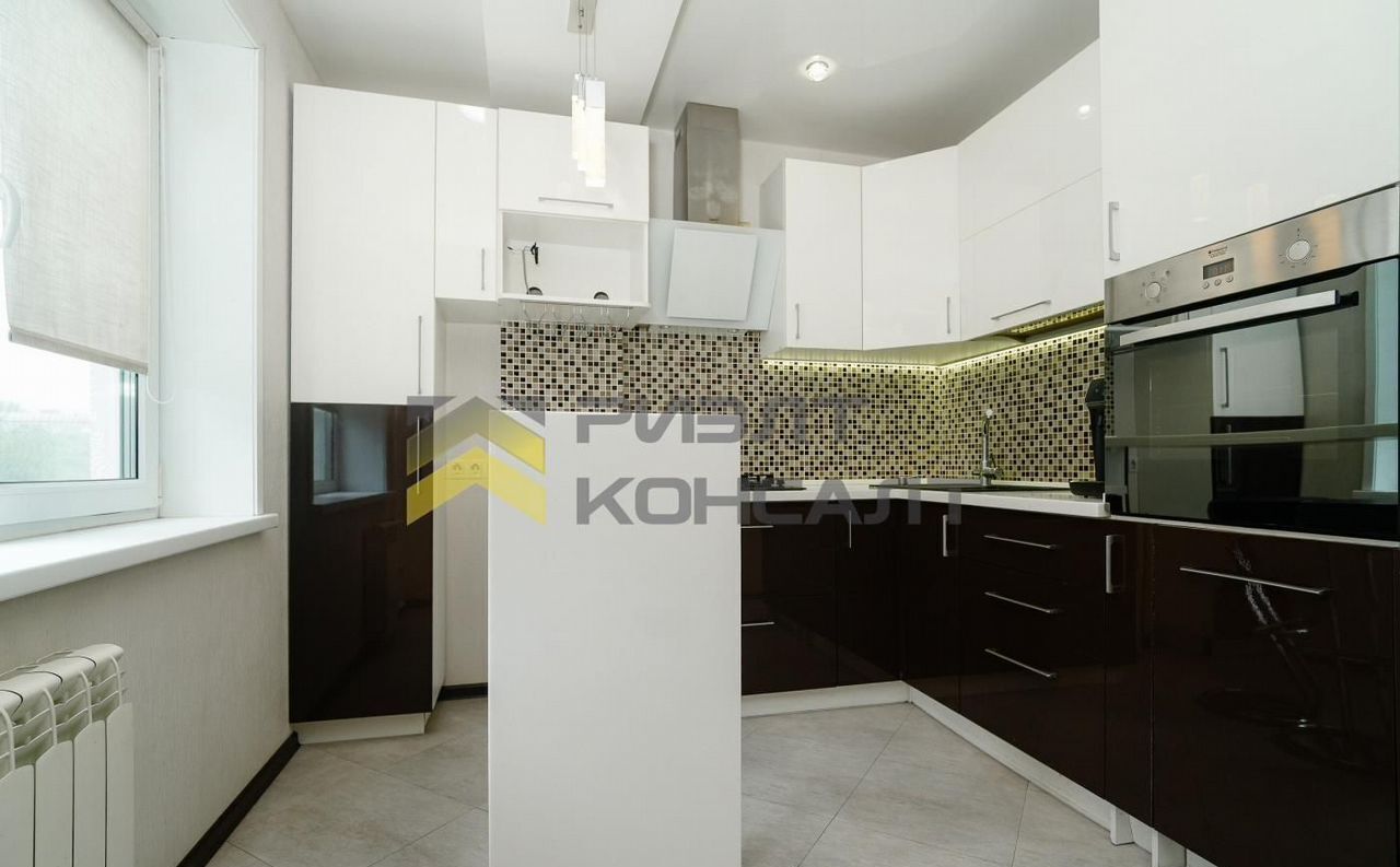 квартира г Омск р-н Кировский пр-кт Комарова 5 фото 7