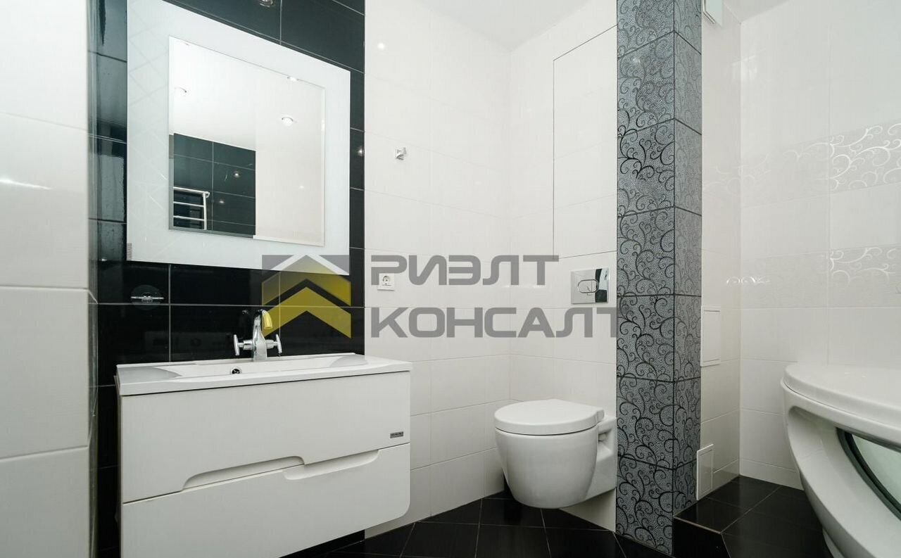 квартира г Омск р-н Кировский пр-кт Комарова 5 фото 9