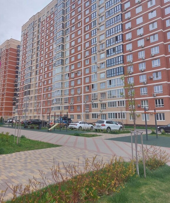 квартира г Краснодар р-н Прикубанский ул Героев-Разведчиков 8к/2 фото 17