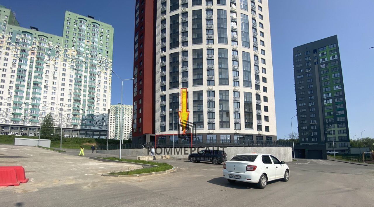 торговое помещение г Нижний Новгород Горьковская ул Родионова 202/1 фото 3