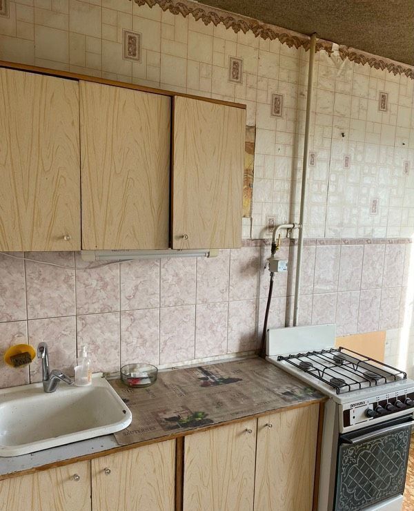 квартира г Волгоград р-н Красноармейский ул Изобильная 22 фото 1