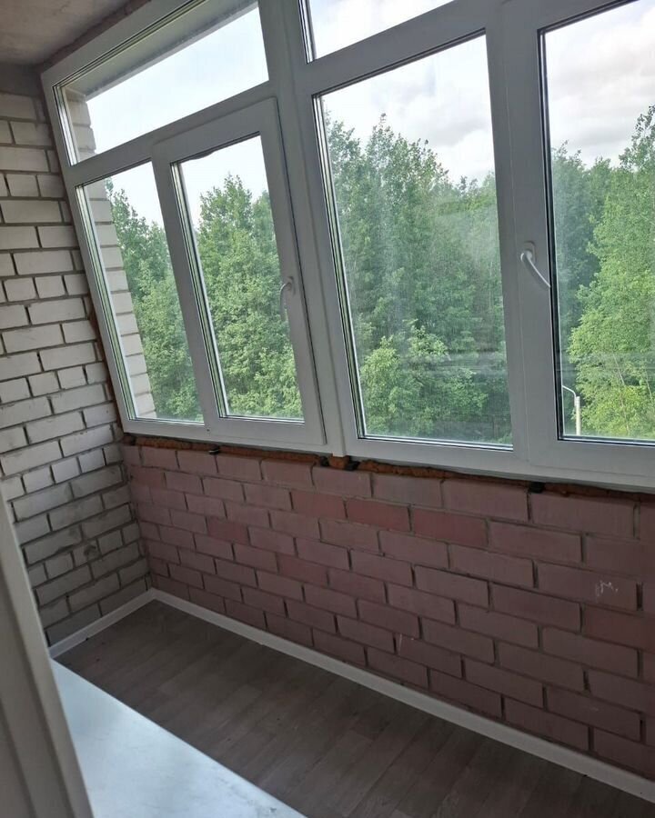 квартира г Коряжма ул. имени А. Г. Глейха, 16Б фото 12