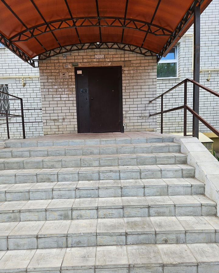квартира г Саратов р-н Кировский ул Цветочная 1 фото 10