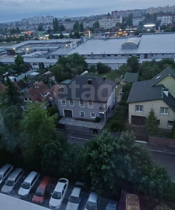 квартира г Калининград р-н Ленинградский ул Толбухина 10 фото 14