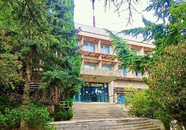 офис пгт Гурзуф ул Подвойского 20 фото