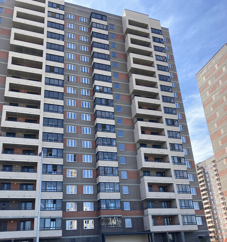 Девяткино, Центральный м-н, Шоссе в Лаврики, 72 к 4 фото