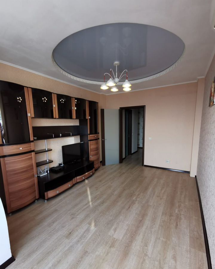 квартира г Краснодар р-н Прикубанский ул им. Александра Покрышкина 4/8 фото 6