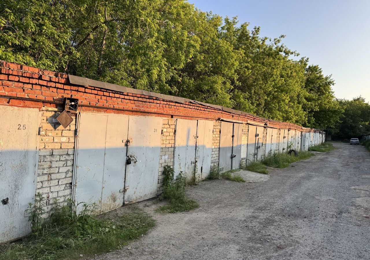 гараж г Тюмень р-н Ленинский ул Одесская 12 фото 1