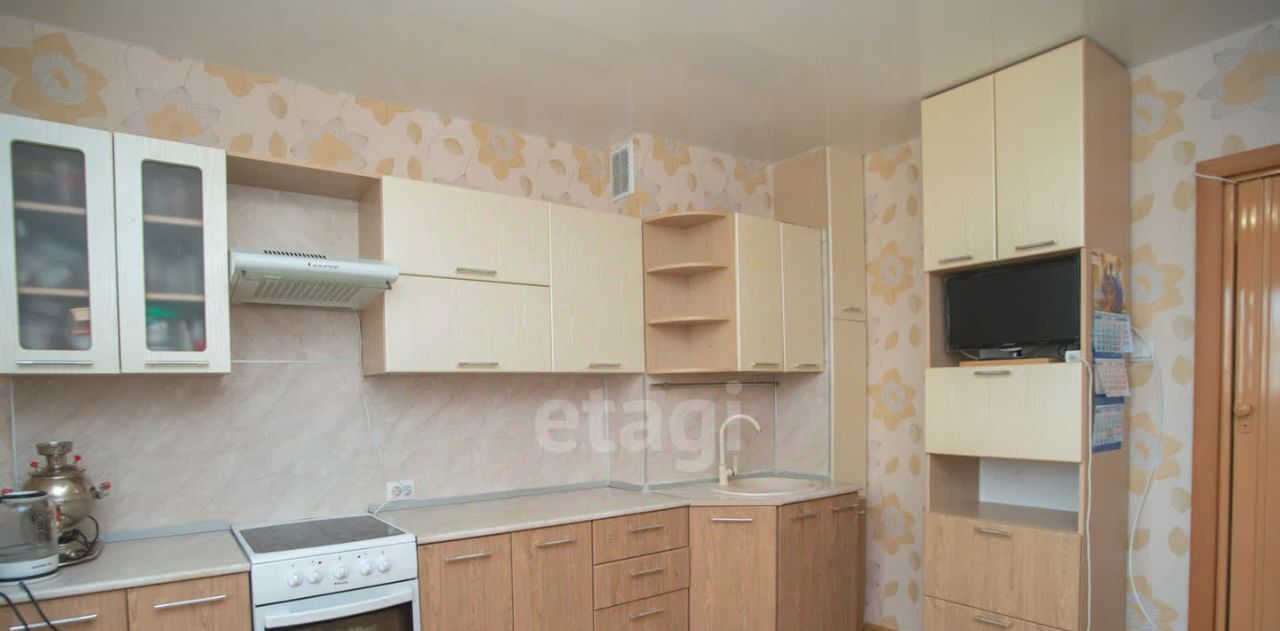 квартира г Ульяновск р-н Заволжский ул Якурнова 18 фото 1