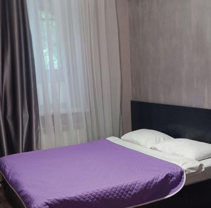 комната г Новороссийск р-н Центральный наб Имени Адмирала Серебрякова 61 фото 1