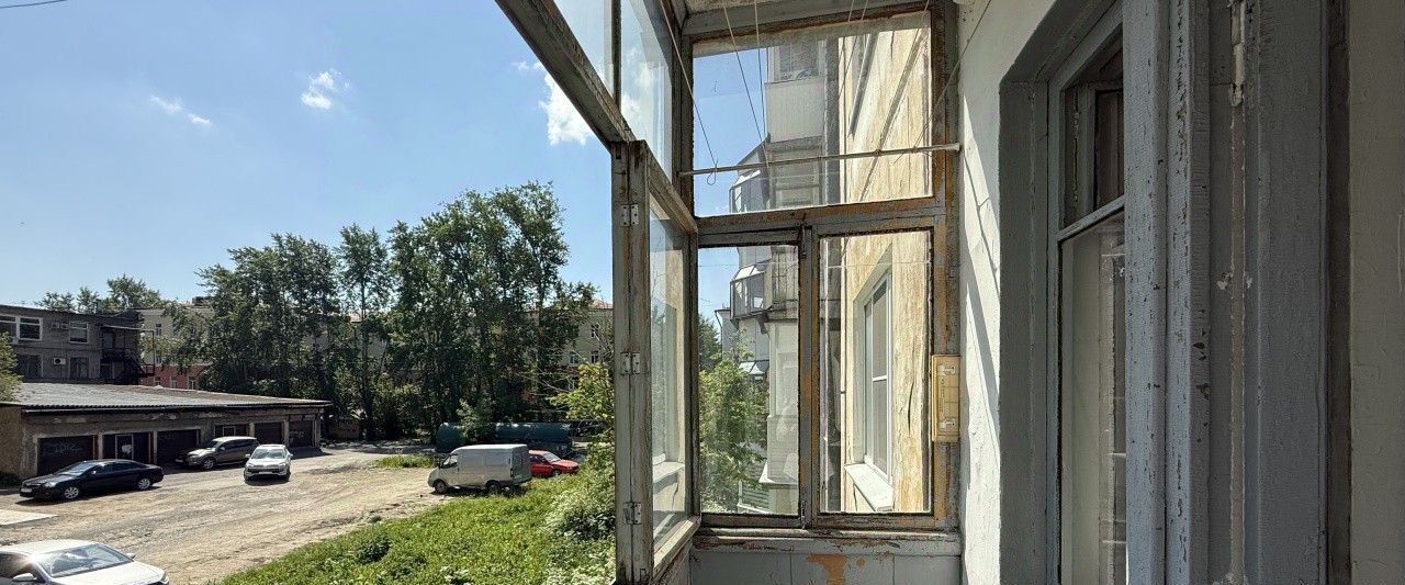 квартира г Первоуральск ул Трубников 26а фото 12