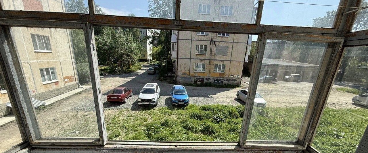 квартира г Первоуральск ул Трубников 26а фото 11