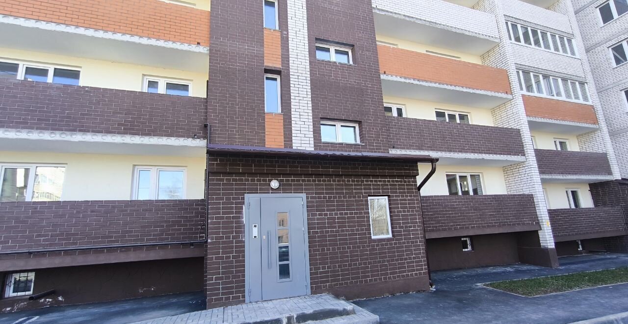 квартира г Смоленск р-н Ленинский ул Нахимова 23а фото 4