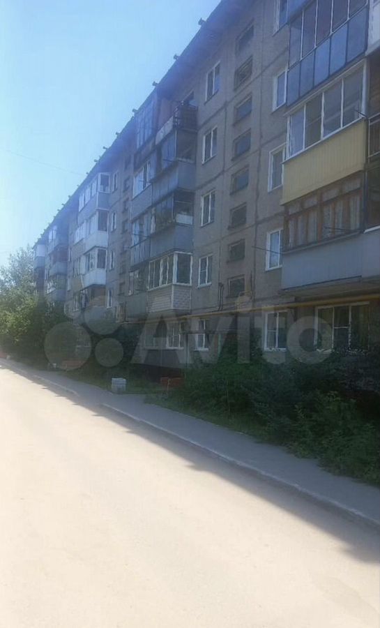 квартира г Барнаул р-н Октябрьский ул Чудненко 13 фото 10