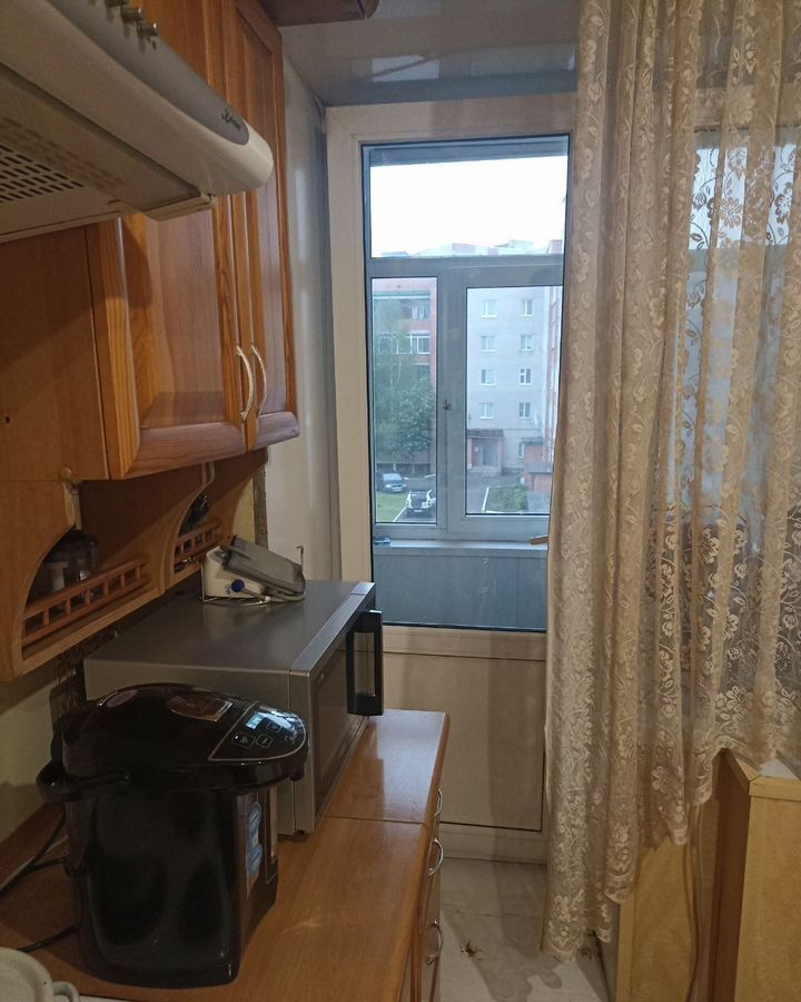 квартира г Стрежевой ул Коммунальная 71 фото 2