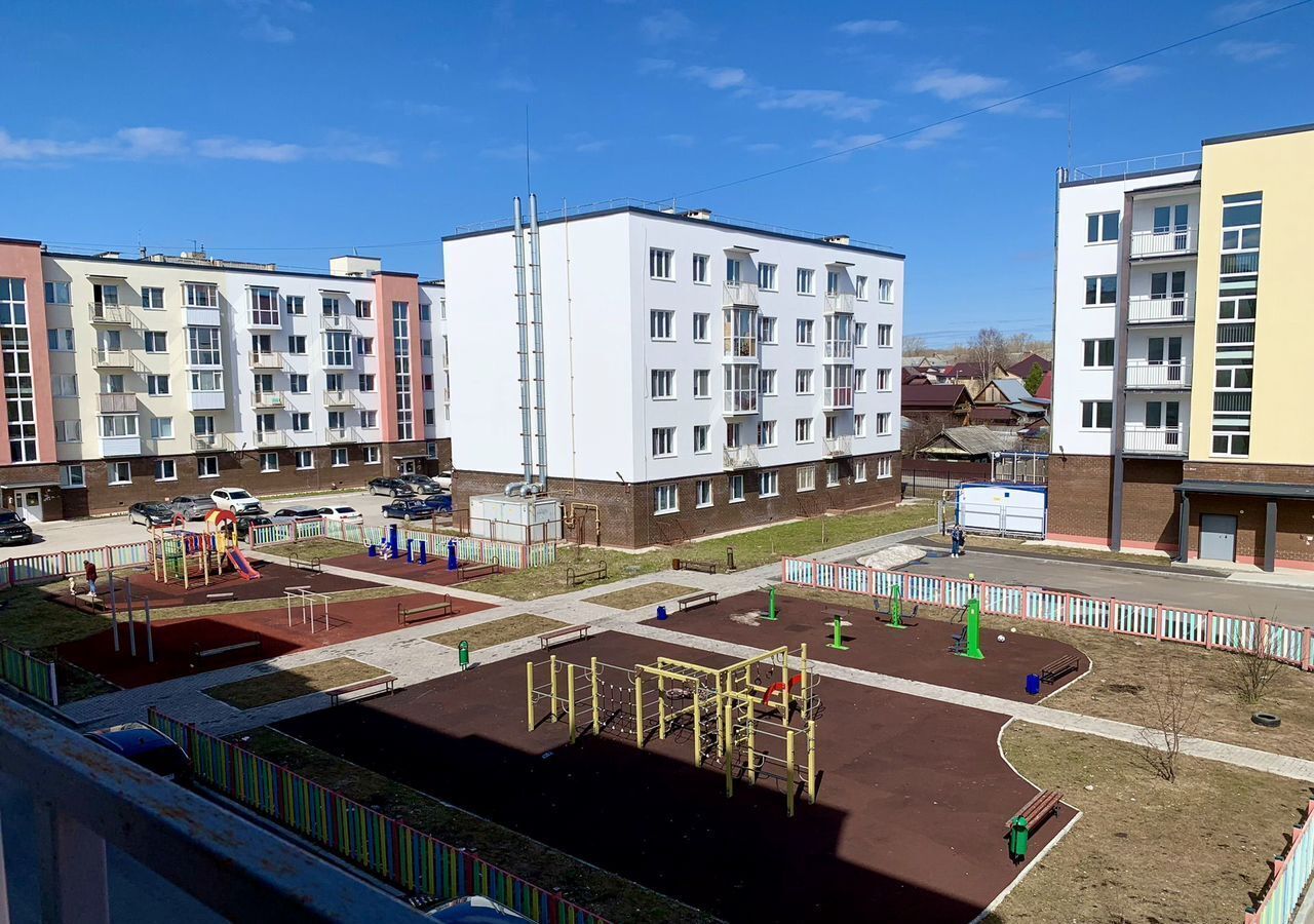 квартира г Березники ул Уральских танкистов 8/3 фото 1