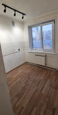 р-н Кировский ул Металлистов 16 фото