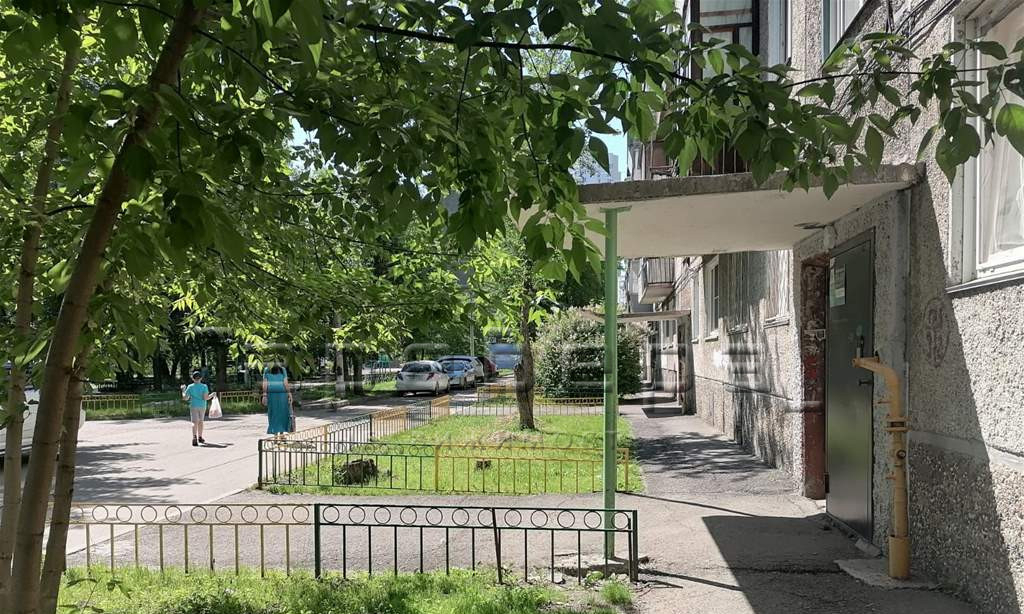 квартира г Красноярск р-н Советский ул Воронова 25 9-й мкр. жилмассива Зеленая роща м-н фото 3