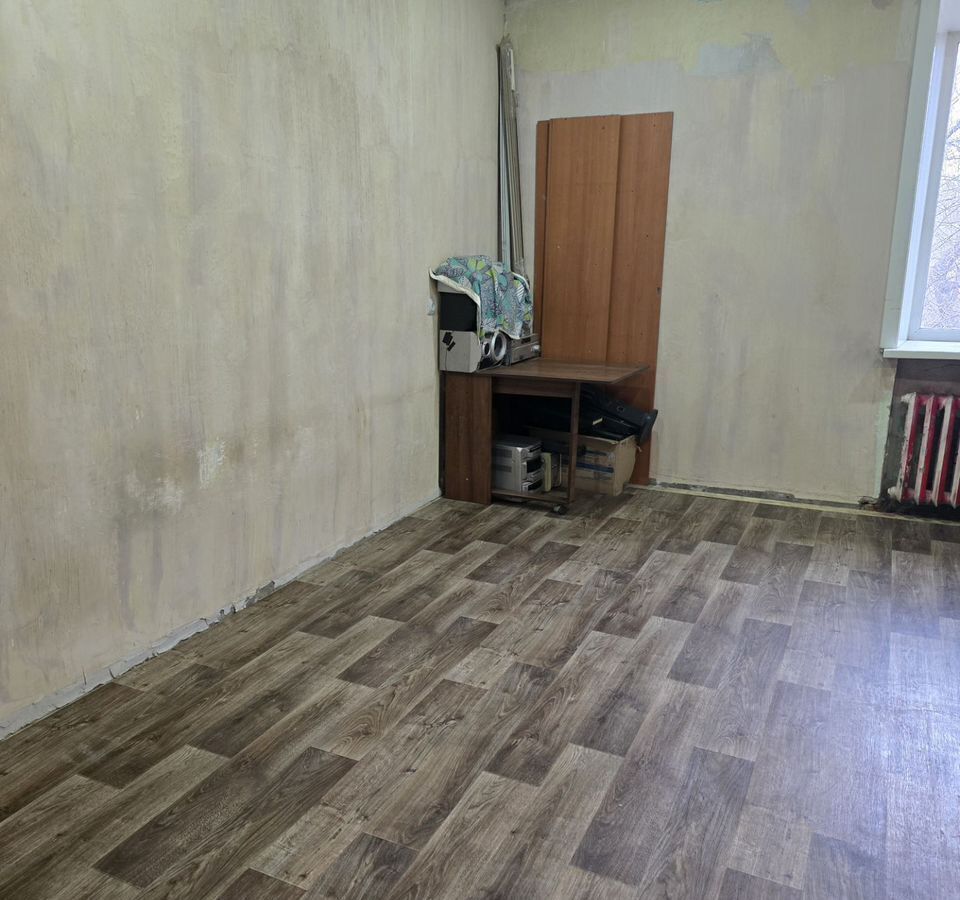 комната г Ангарск р-н Кварталы, 8, Ангарский г. о., 19-й квартал фото 2